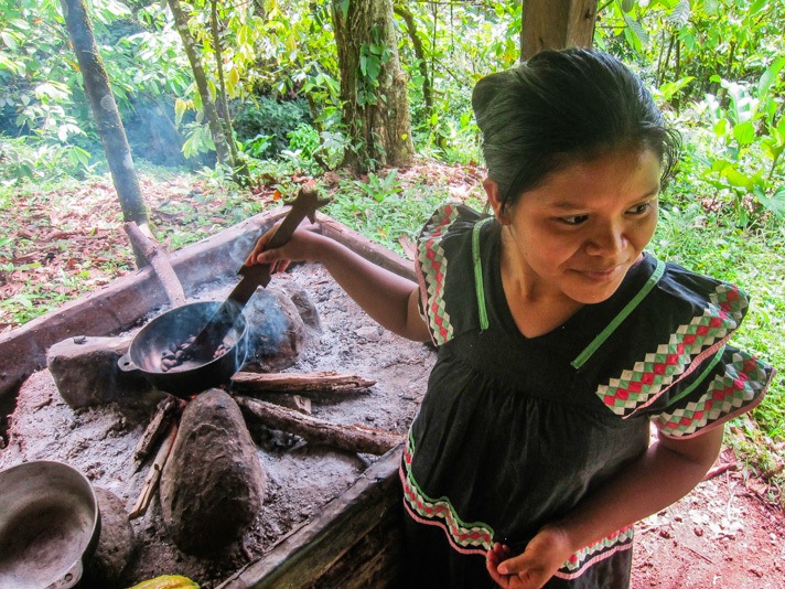 Roasting Cacao