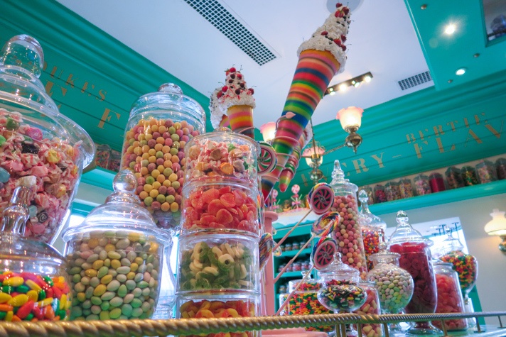 The Wizarding World of Harry Potter Honeydukes