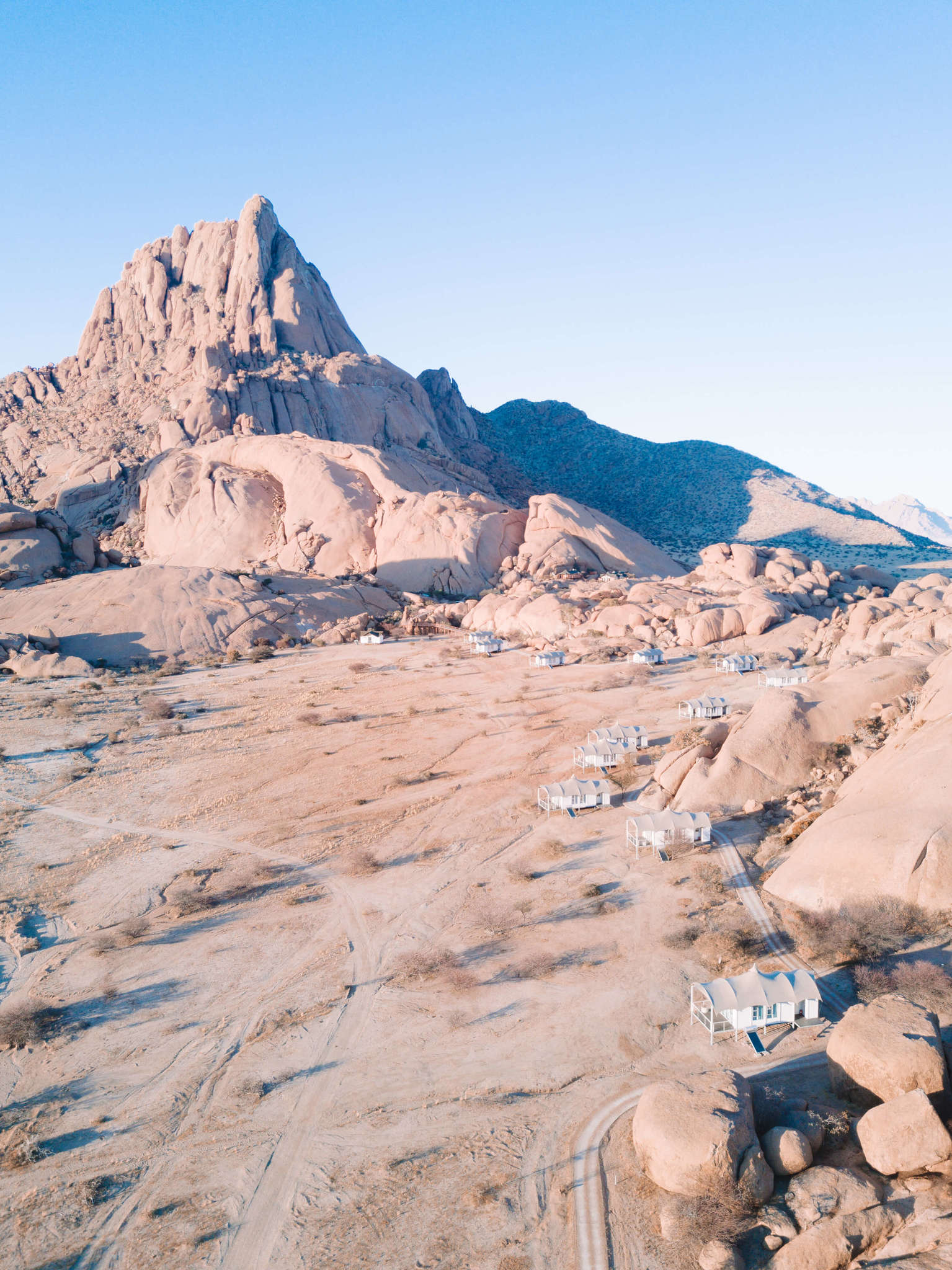 rocks of Spitzkoppen Lodge