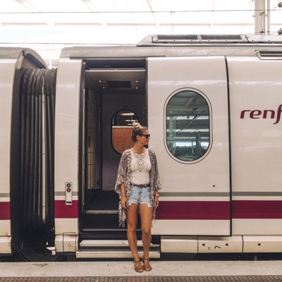 7 Budget Travel Tips for Student Travelers
