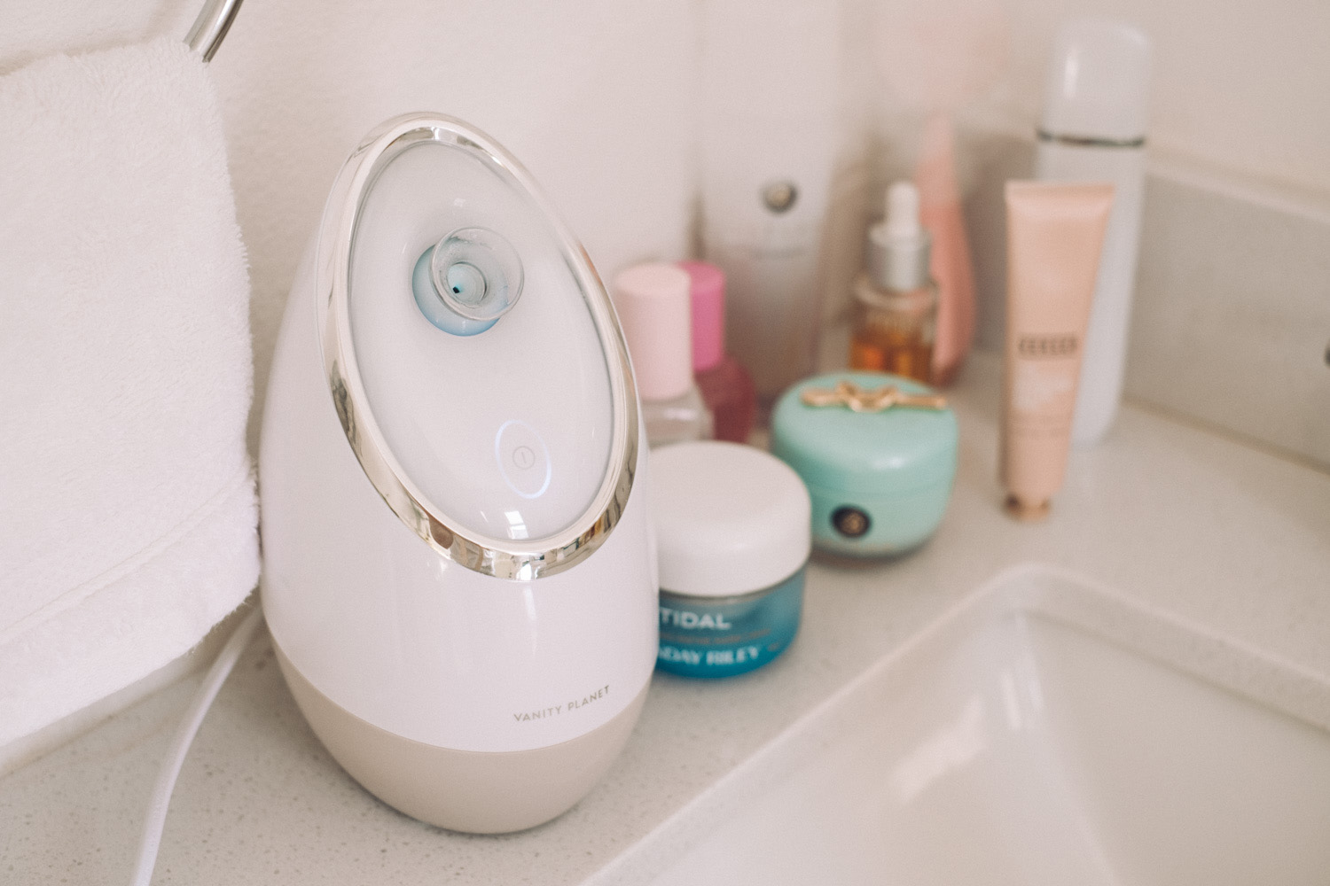Vanity Planet Steamer At Home Facial