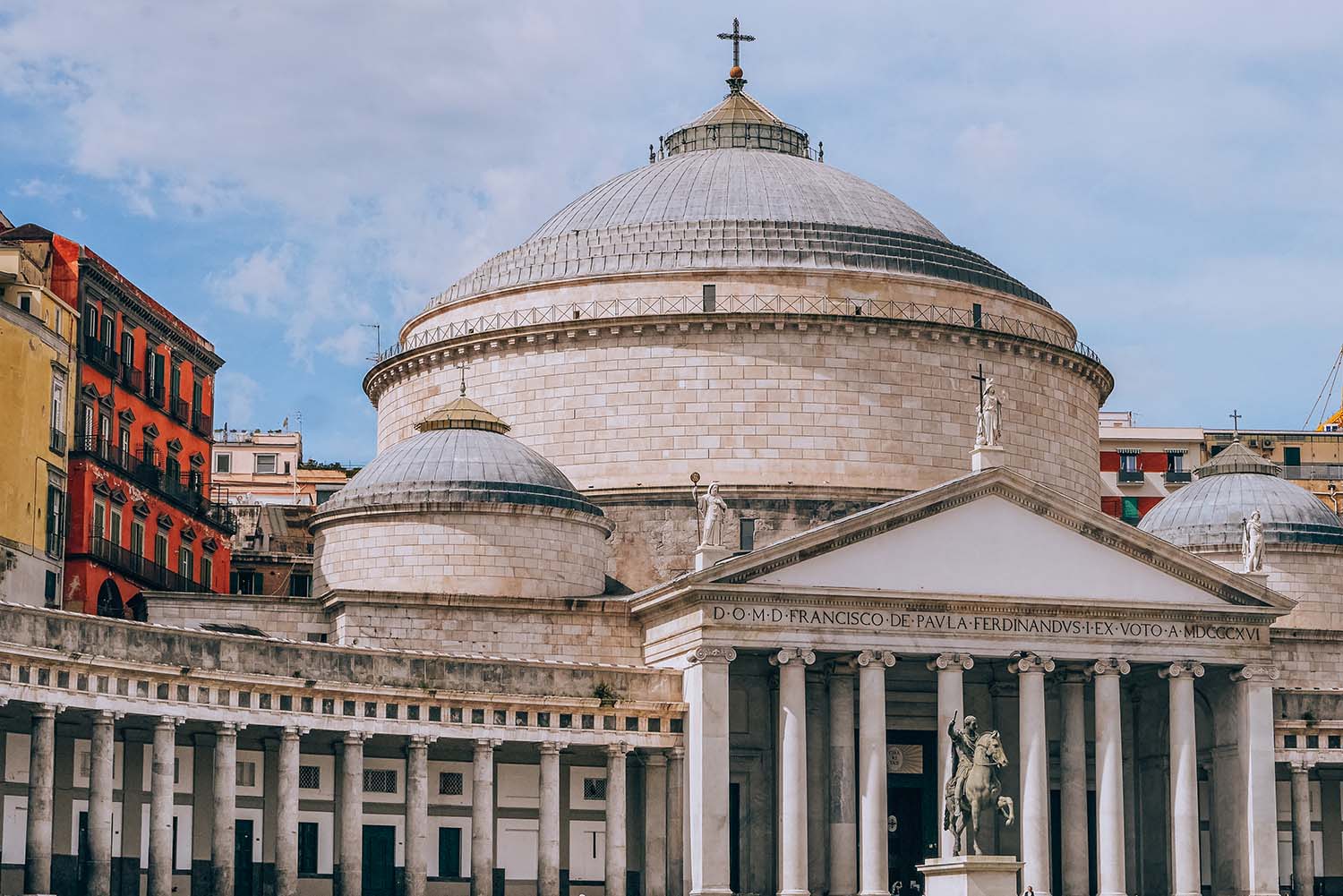 Basilica of San Francesco da Paola at main square